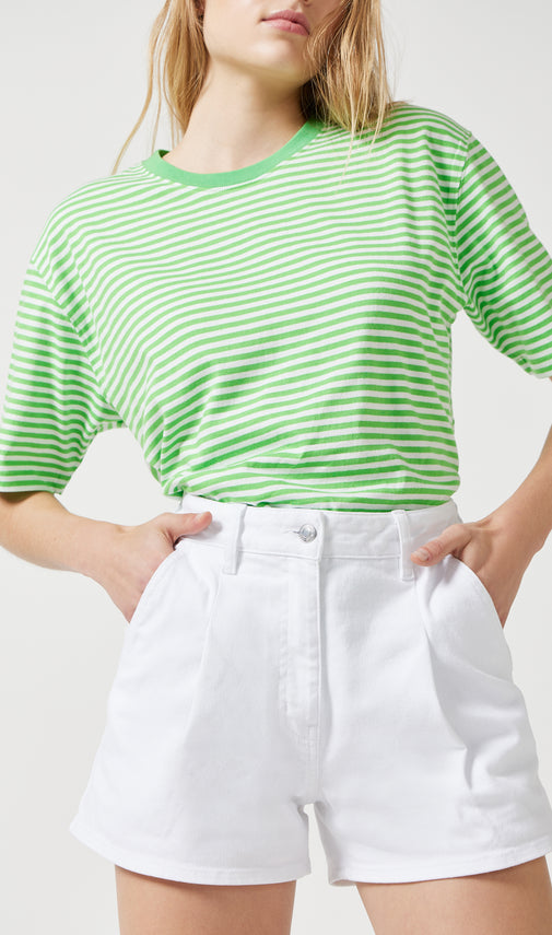 THE PLEATED SHORT - WHITE