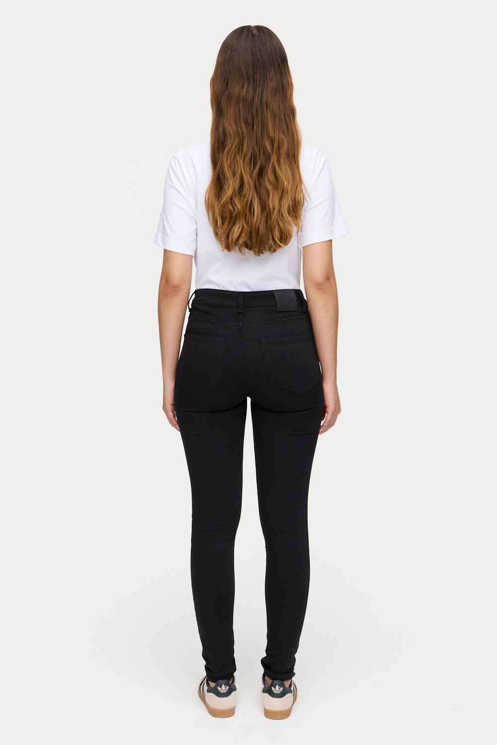 The Skinny Jean