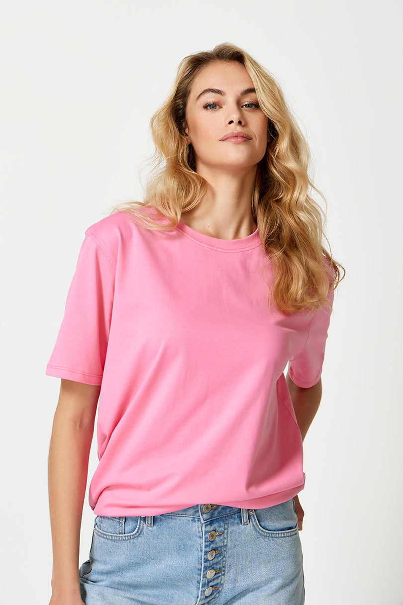 The Staple Tee Pink - T-shirts - POCO by Pippa
